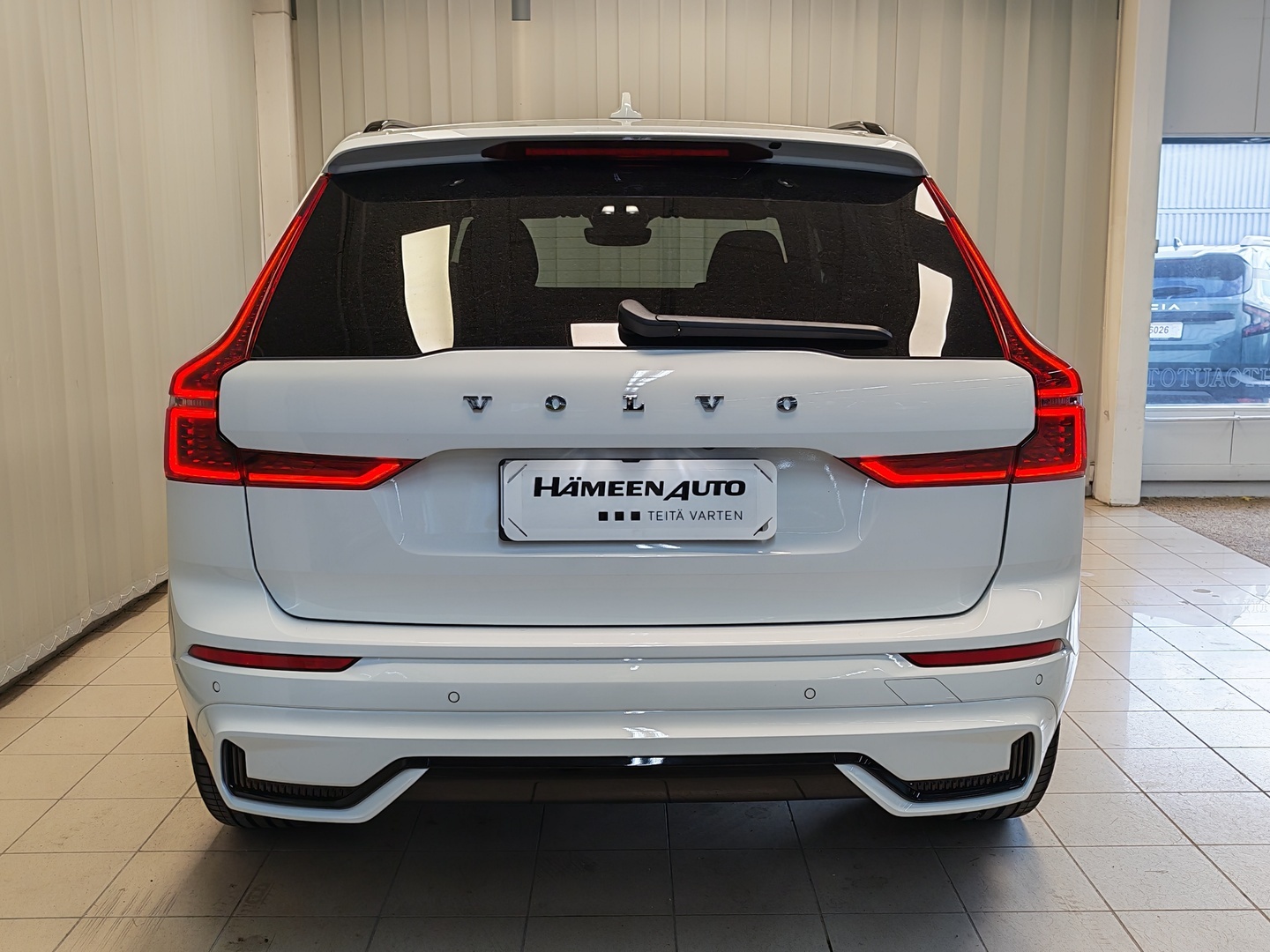VOLVO XC60 6