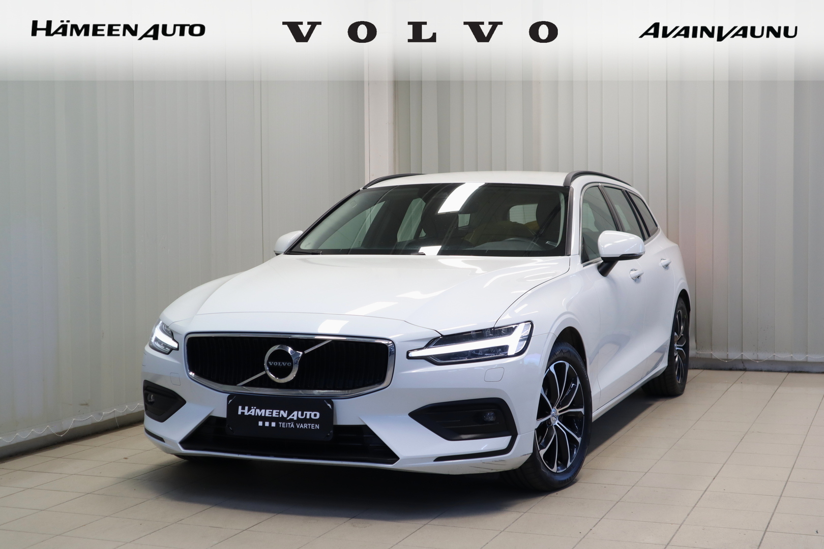 VOLVO V60 1