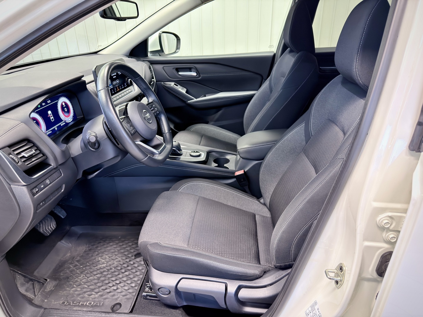 NISSAN Qashqai 5