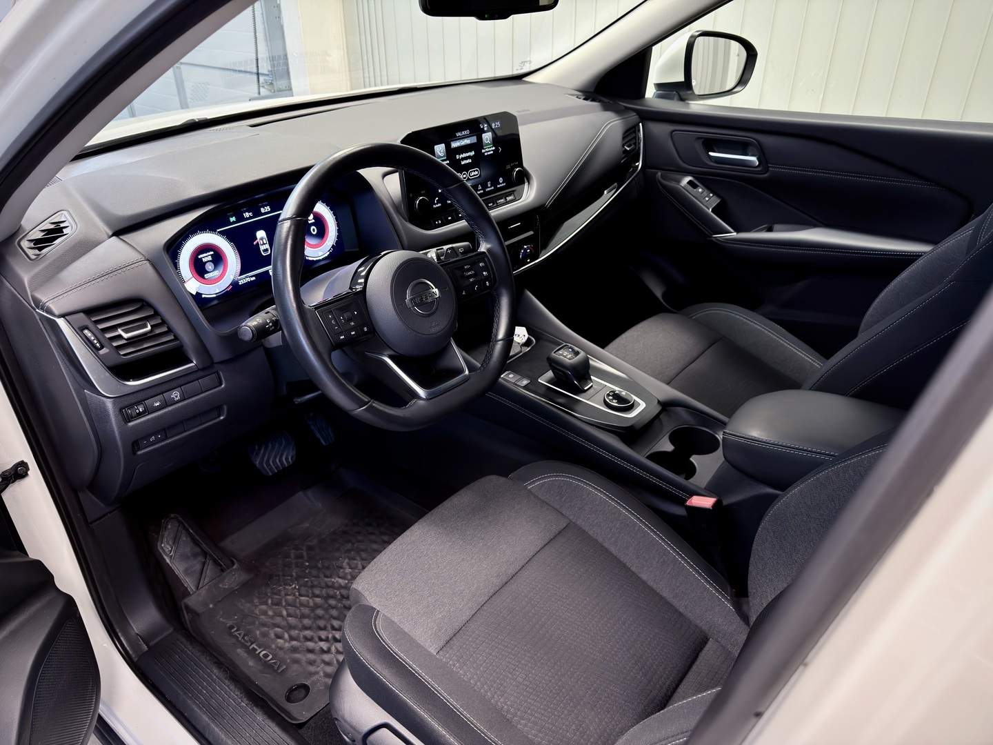 NISSAN Qashqai 6