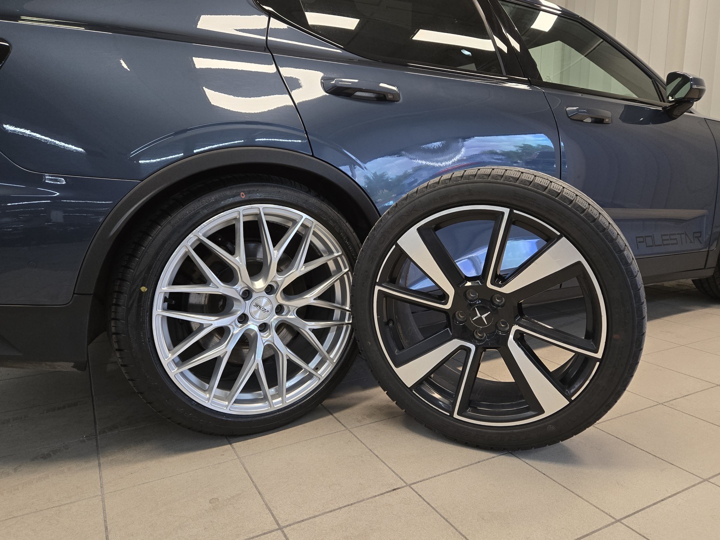POLESTAR 2 18