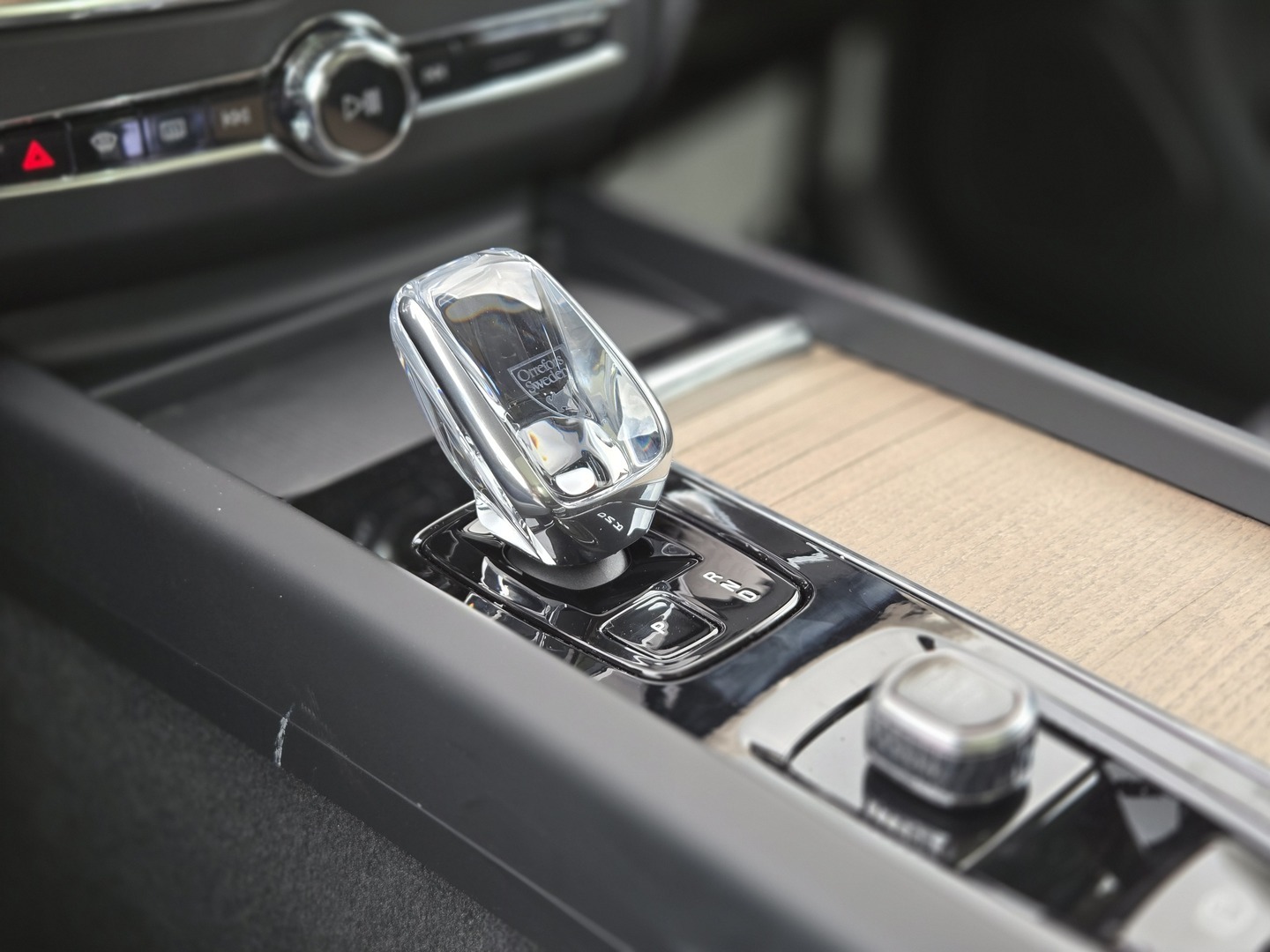 VOLVO XC60 14