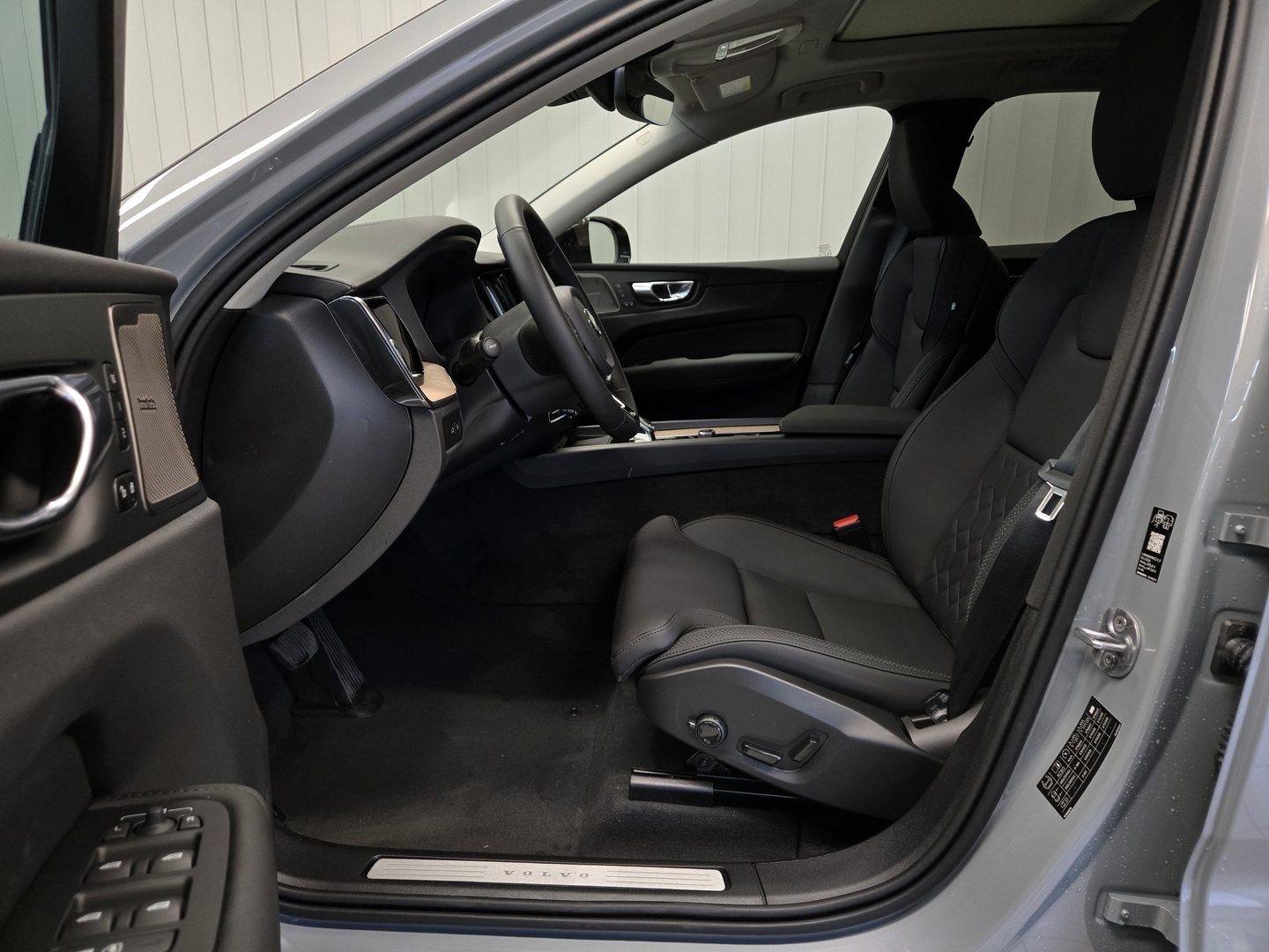 VOLVO XC60 6