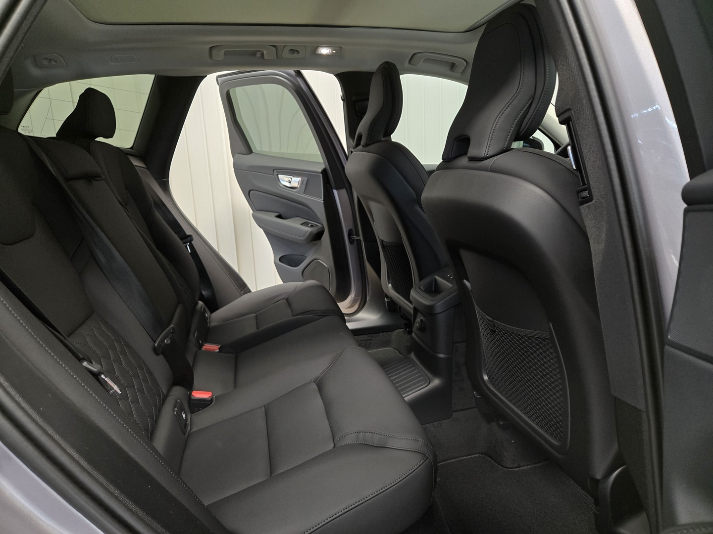 VOLVO XC60 9