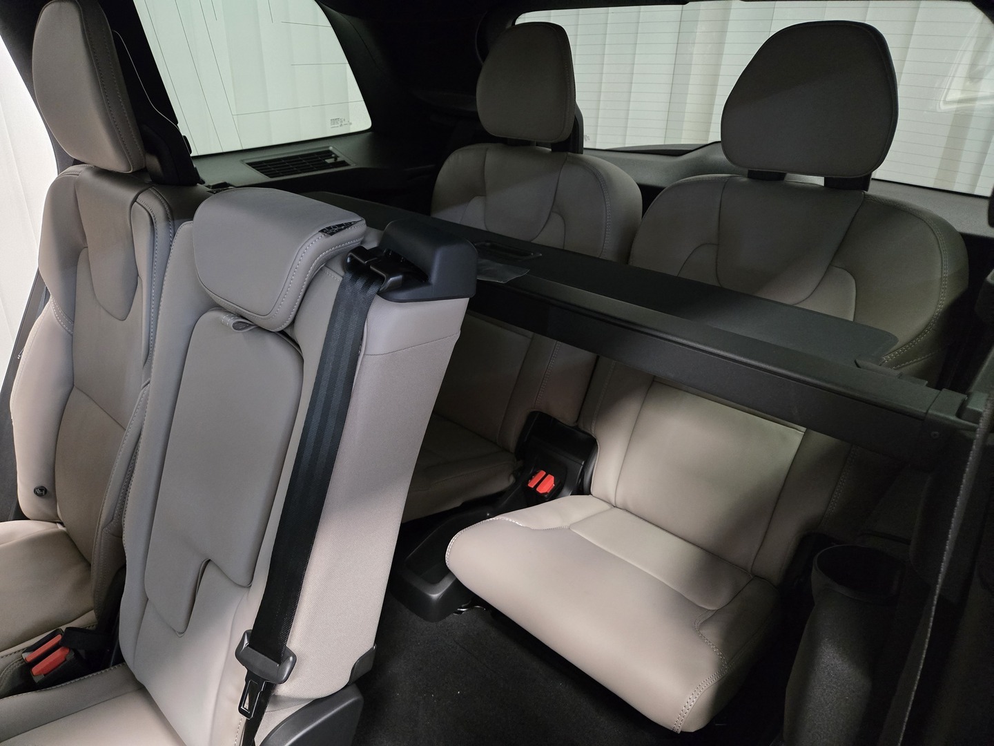 VOLVO XC90 7