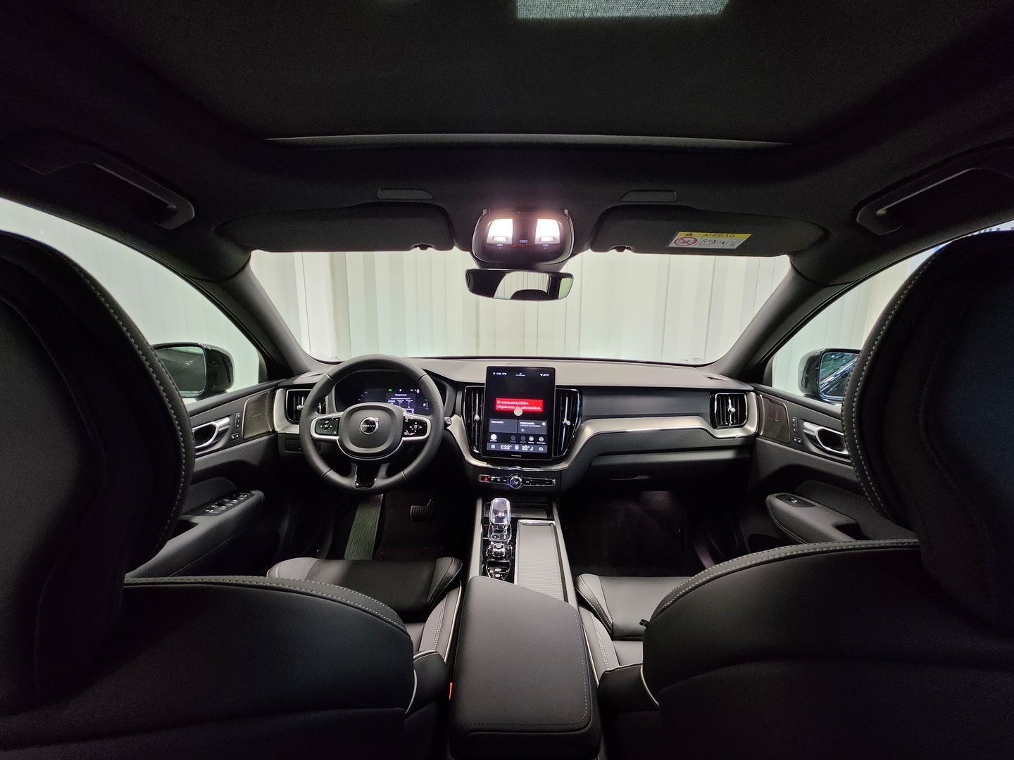 VOLVO XC60 11