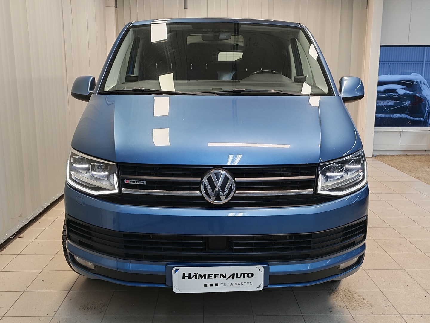 VOLKSWAGEN Transporter 5