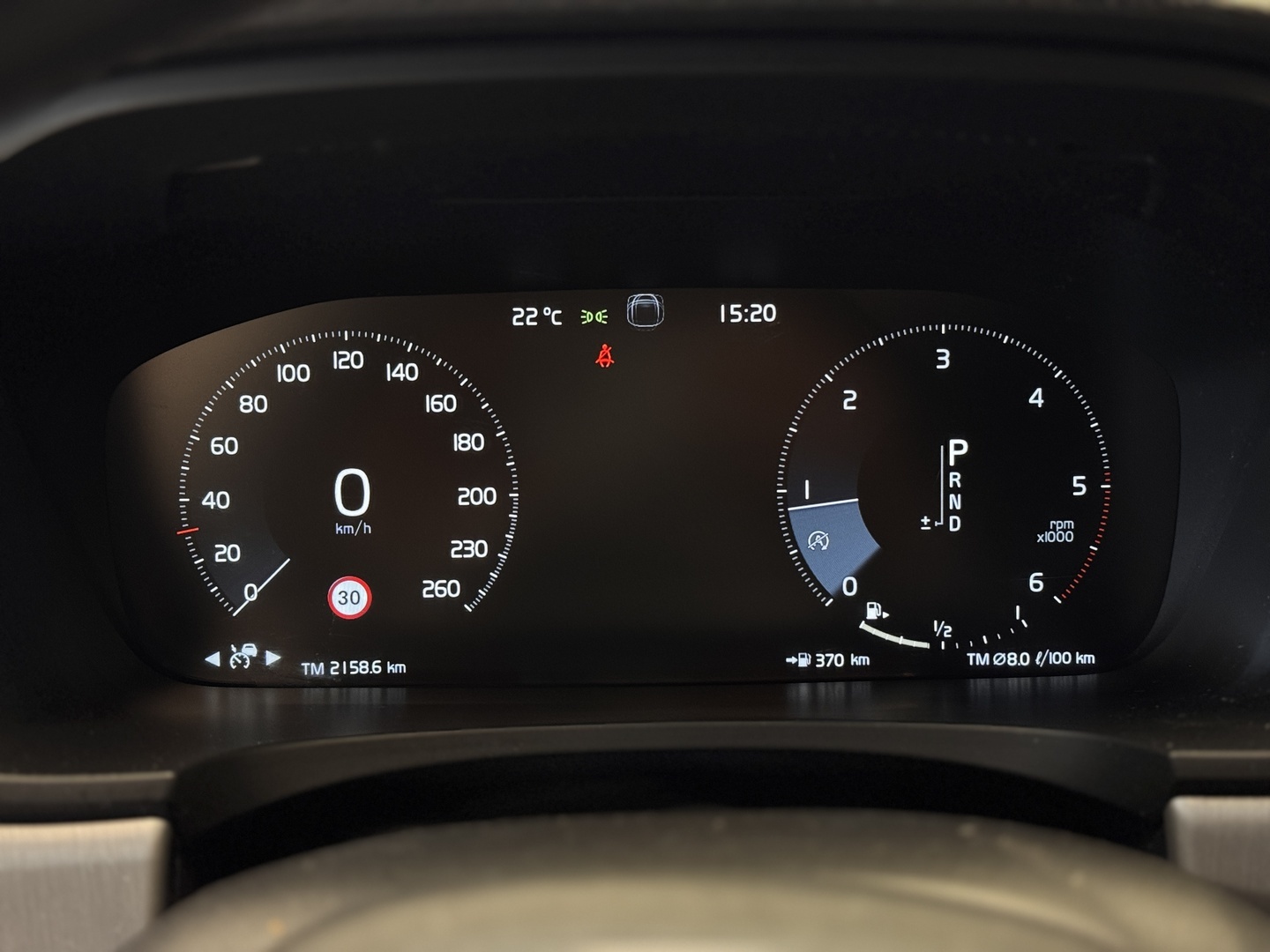 VOLVO V90 10