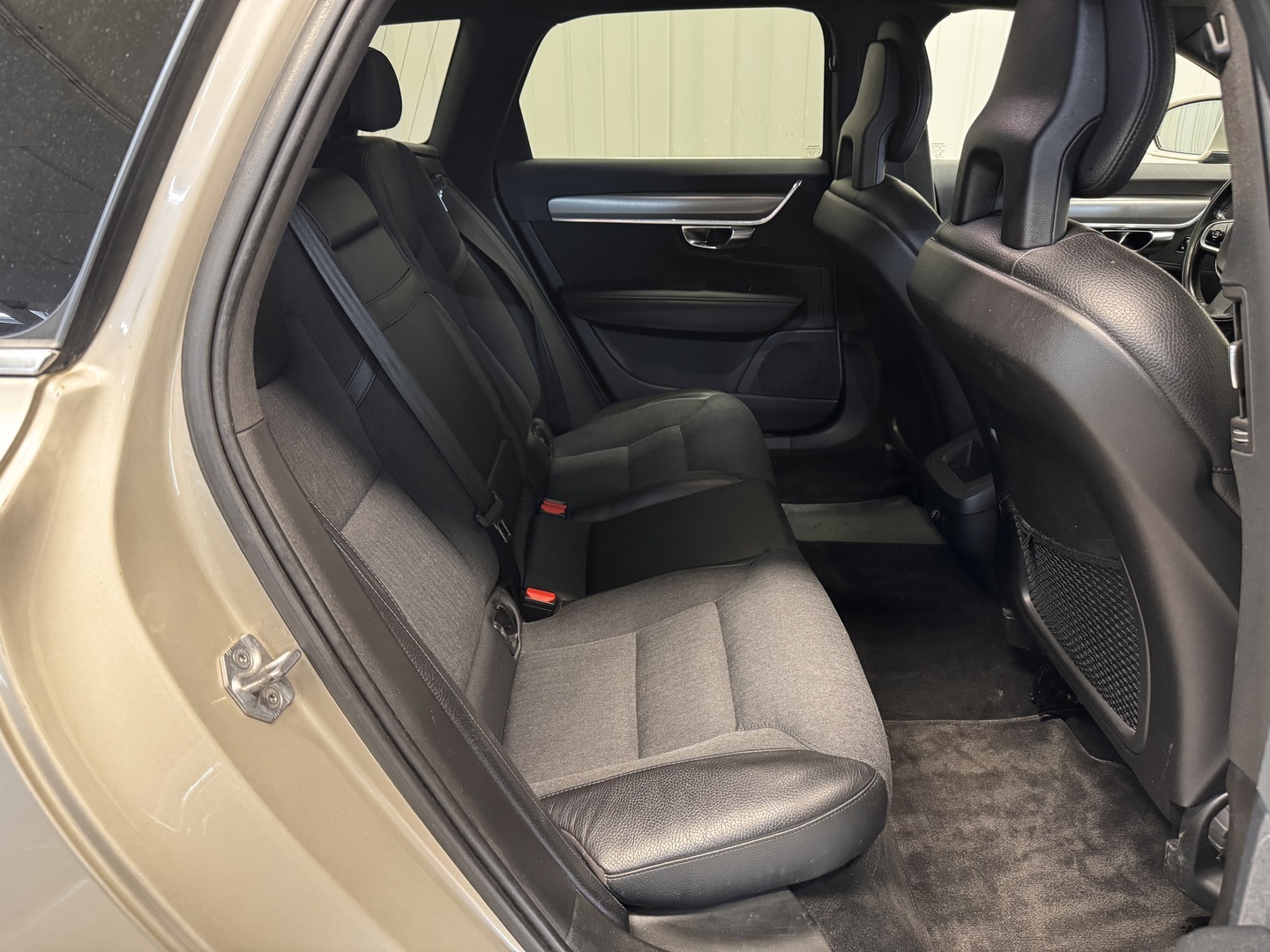 VOLVO V90 7