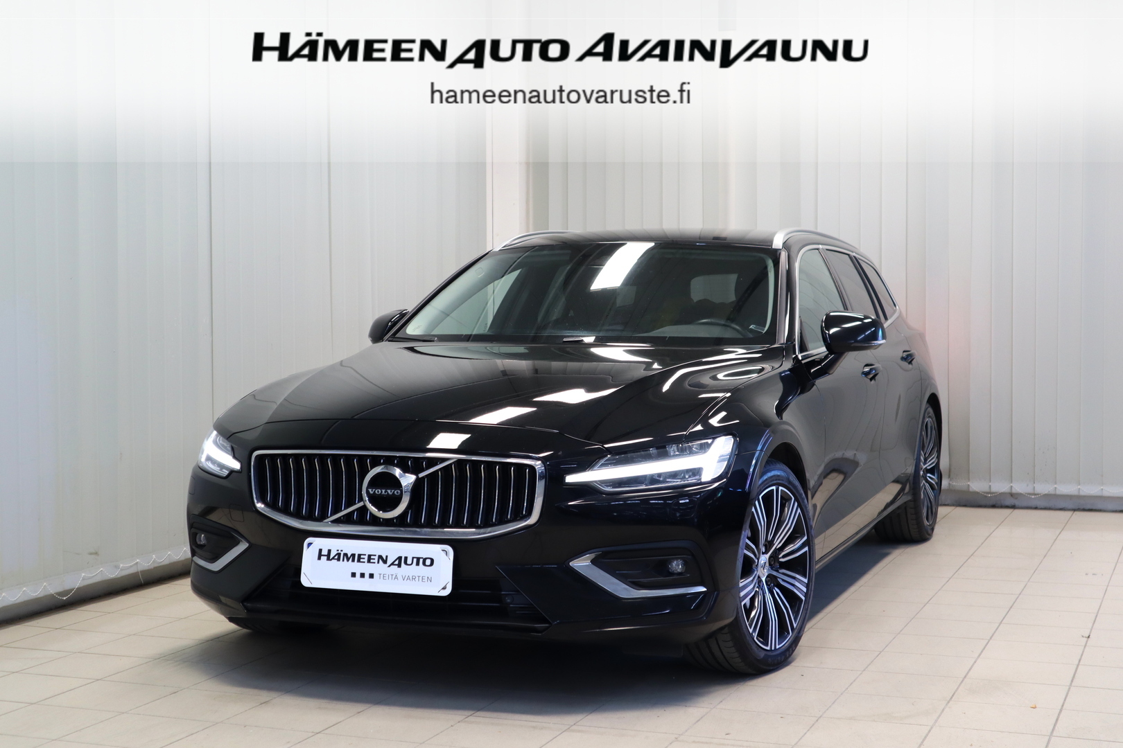 VOLVO V60 1