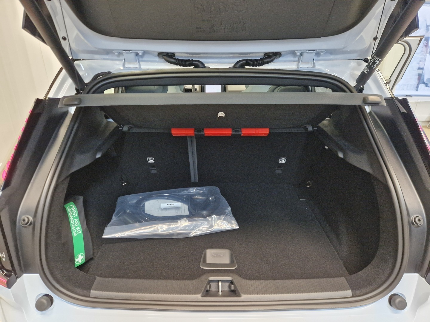 VOLVO EX30 21