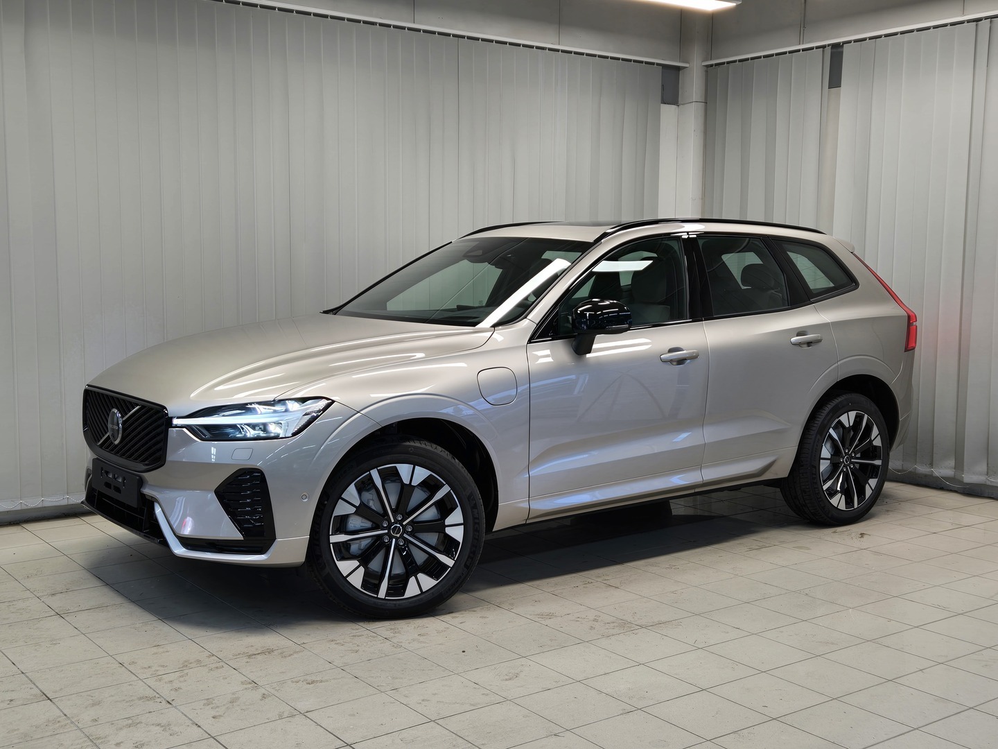 VOLVO XC60 2