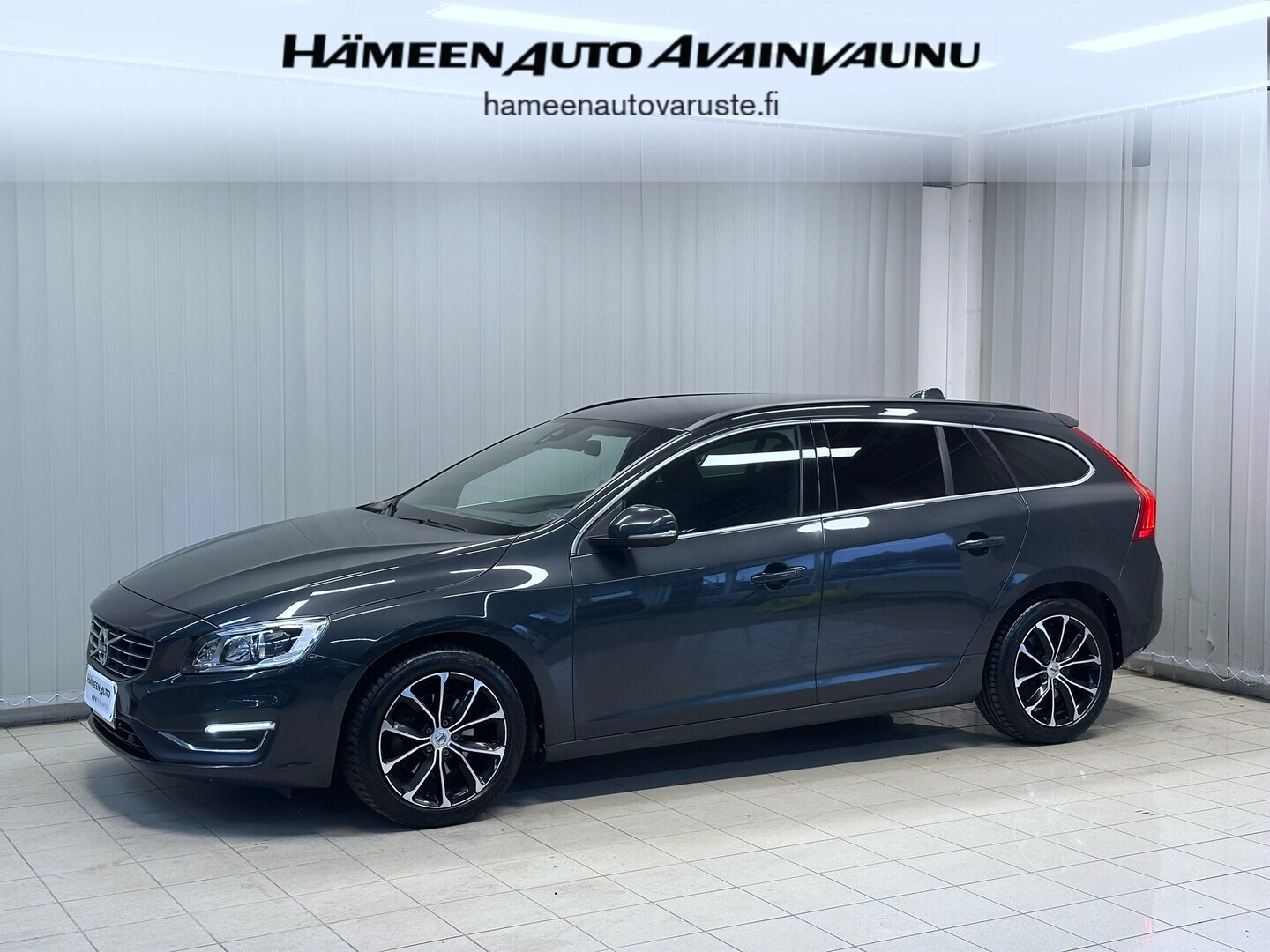 VOLVO V60 1