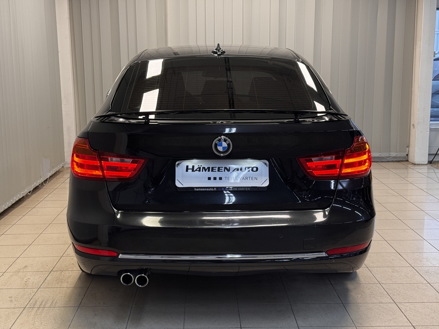 BMW 330 Gran Turismo 4