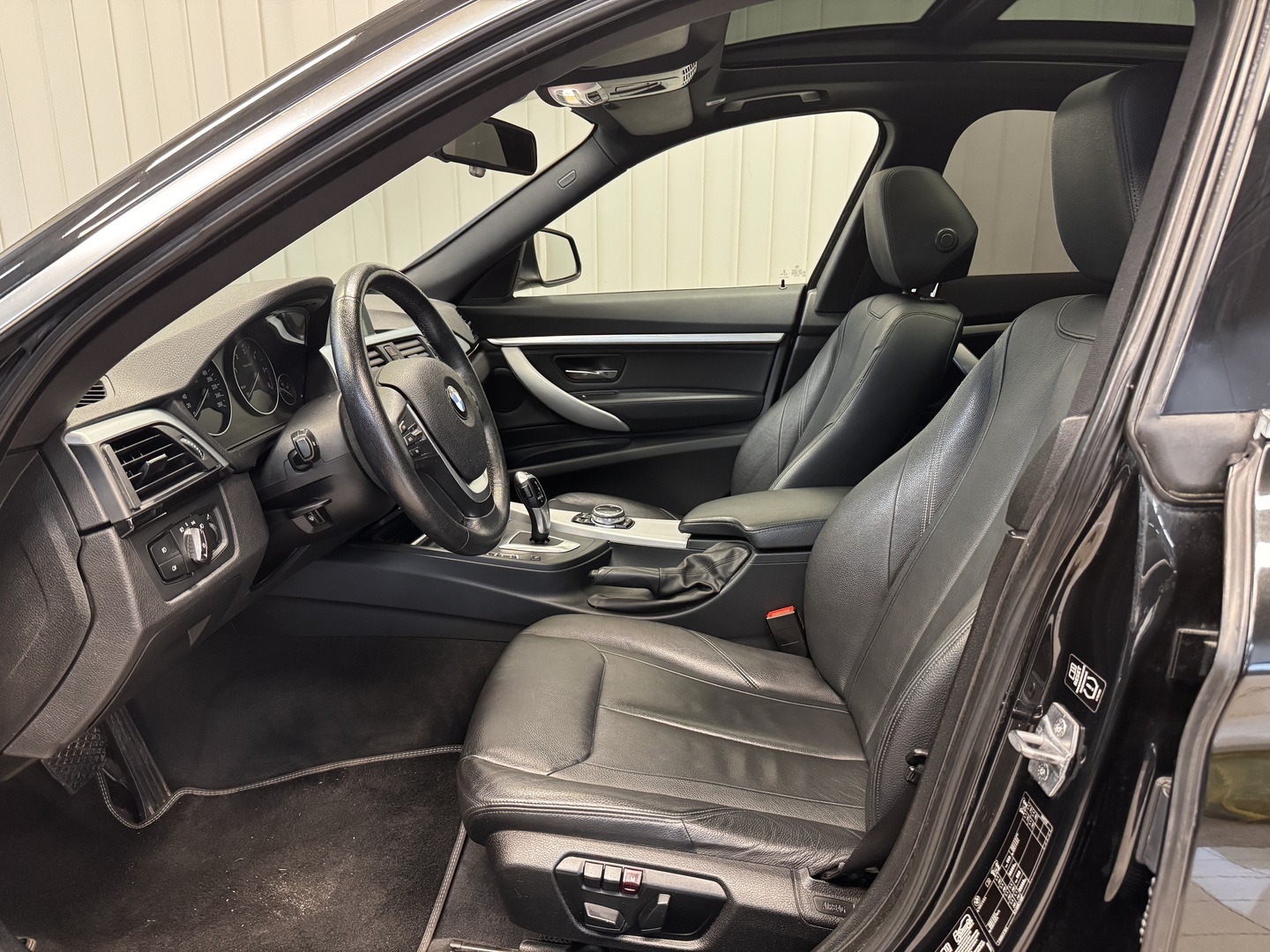 BMW 330 Gran Turismo 7
