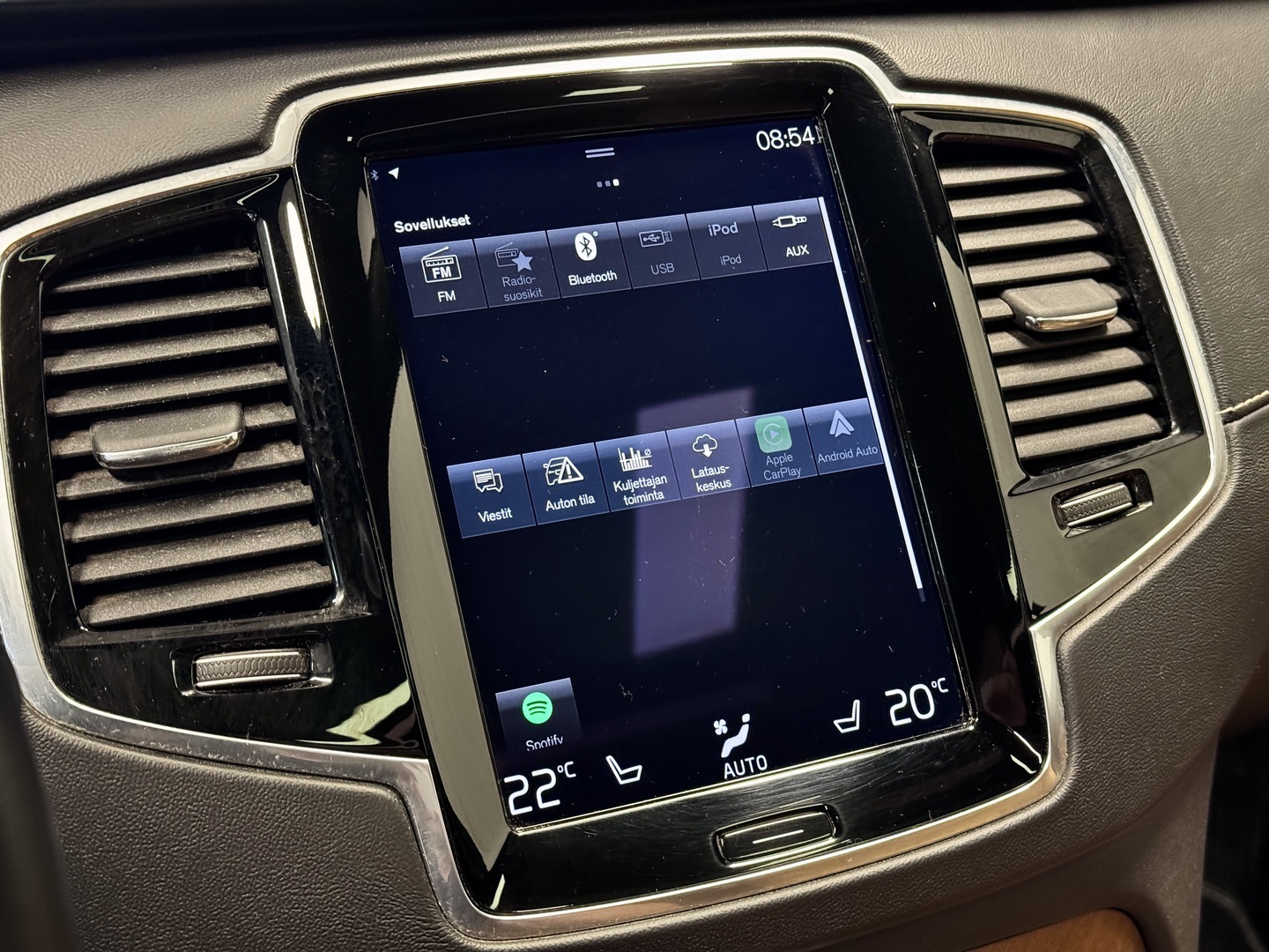 VOLVO XC90 19
