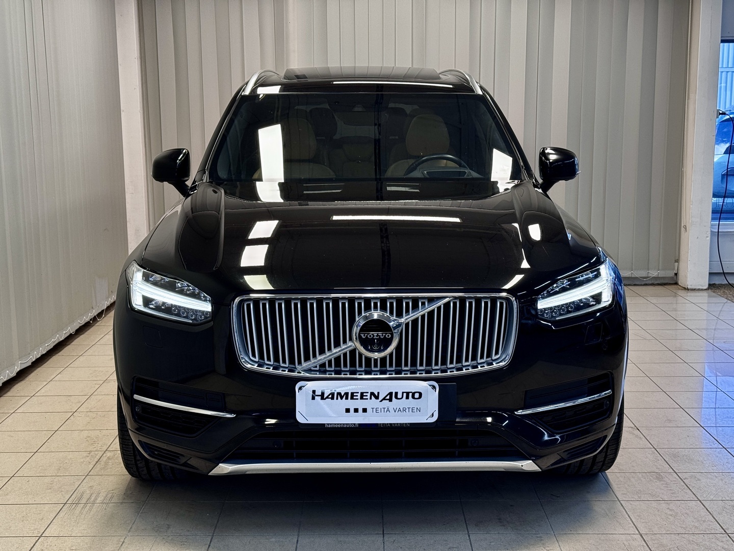 VOLVO XC90 2