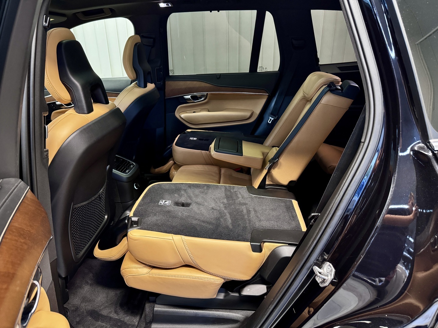 VOLVO XC90 7