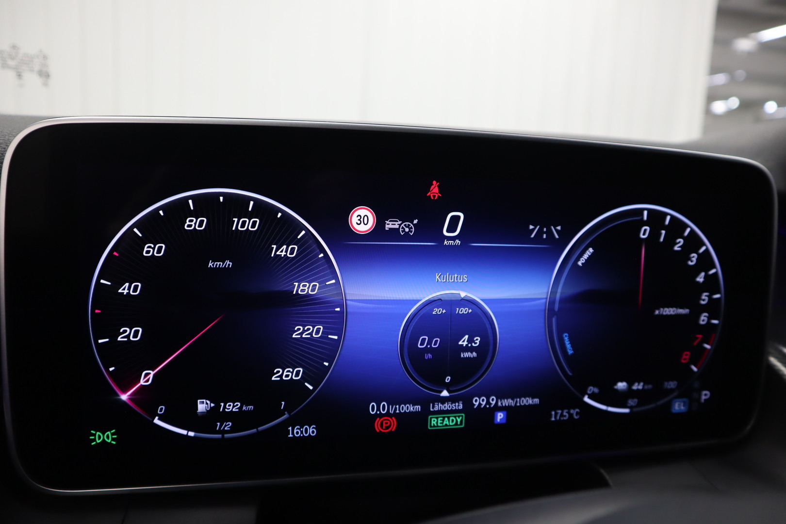 MERCEDES-BENZ GLC 15