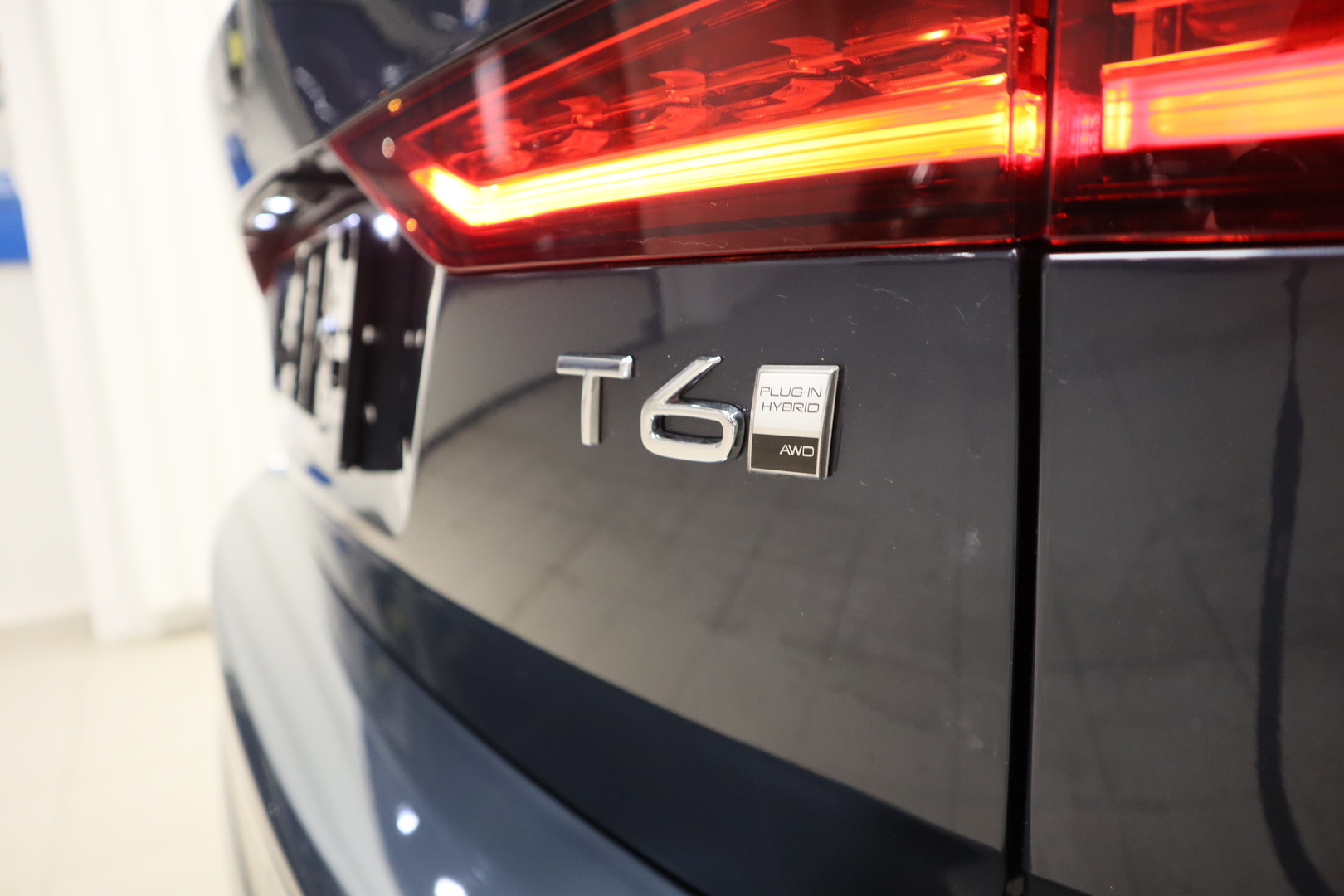 VOLVO V60 20