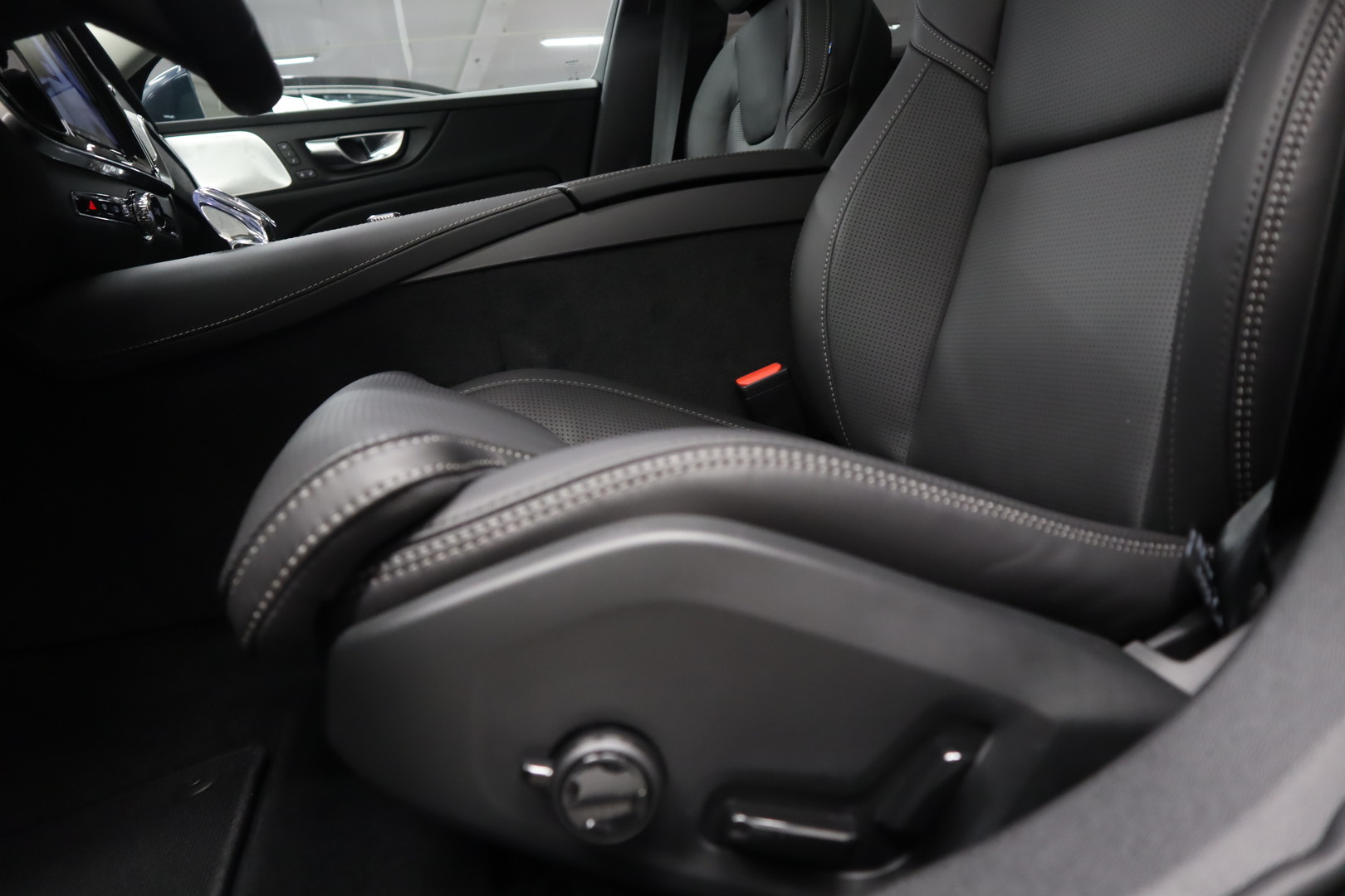 VOLVO V60 9