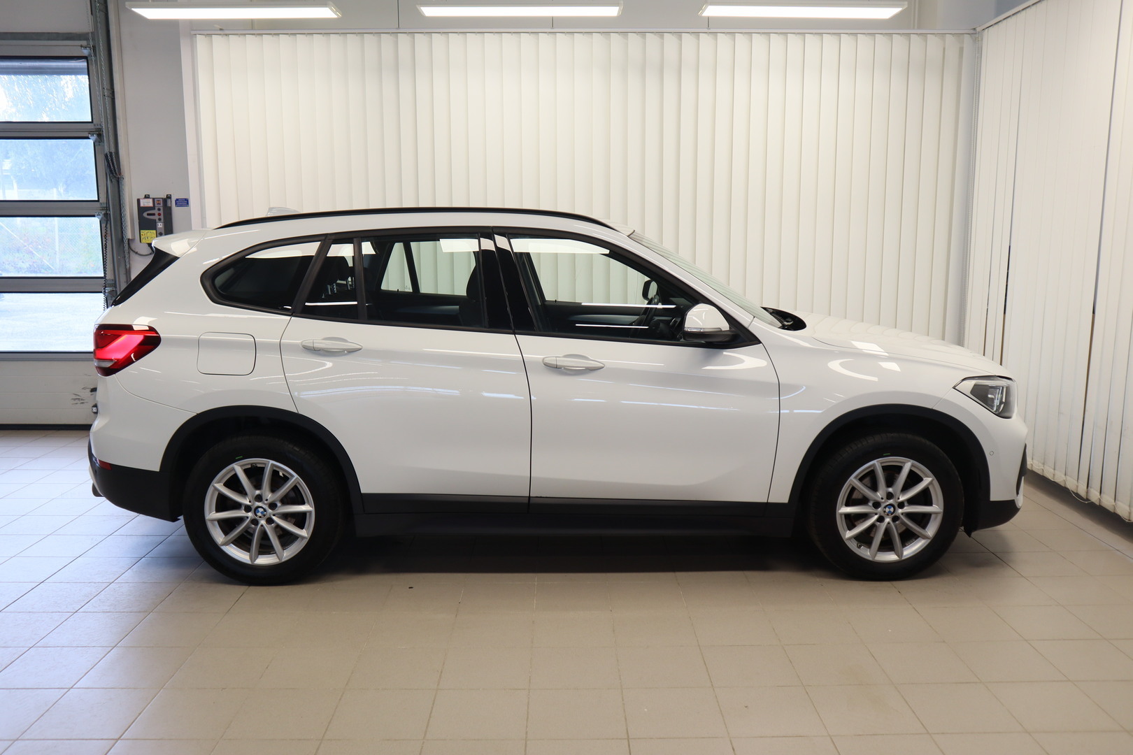BMW X1 6