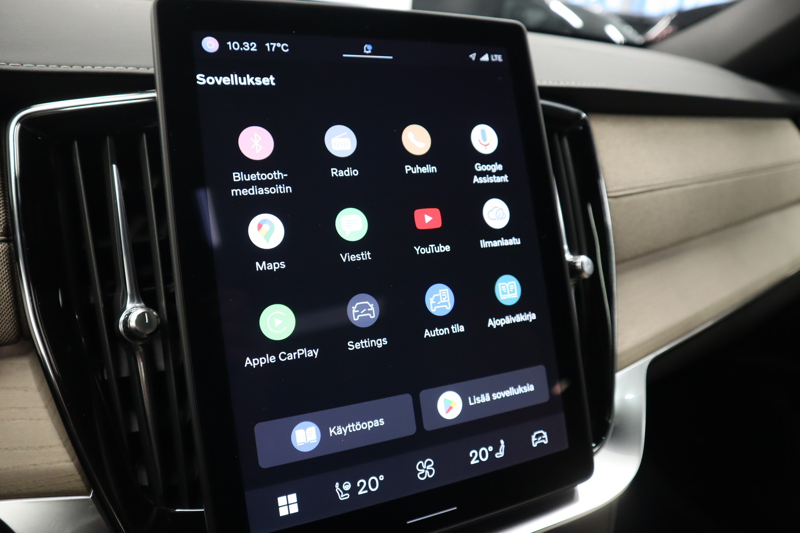 VOLVO XC90 16