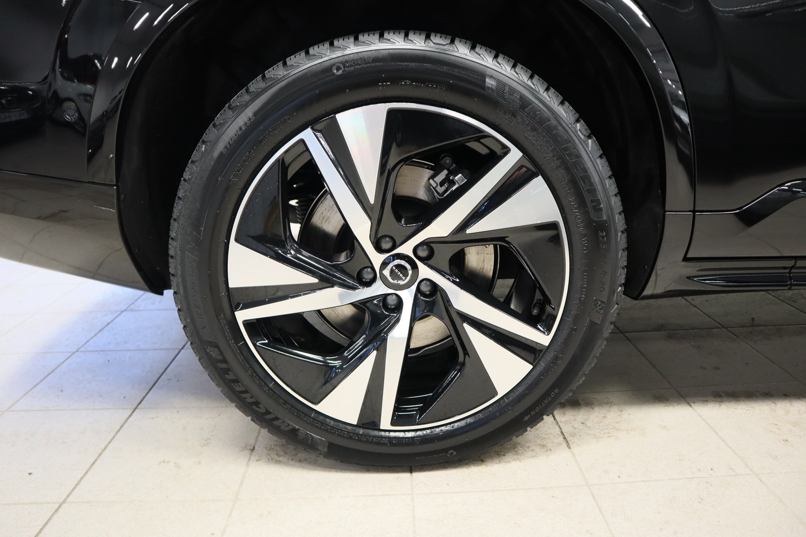 VOLVO XC90 21
