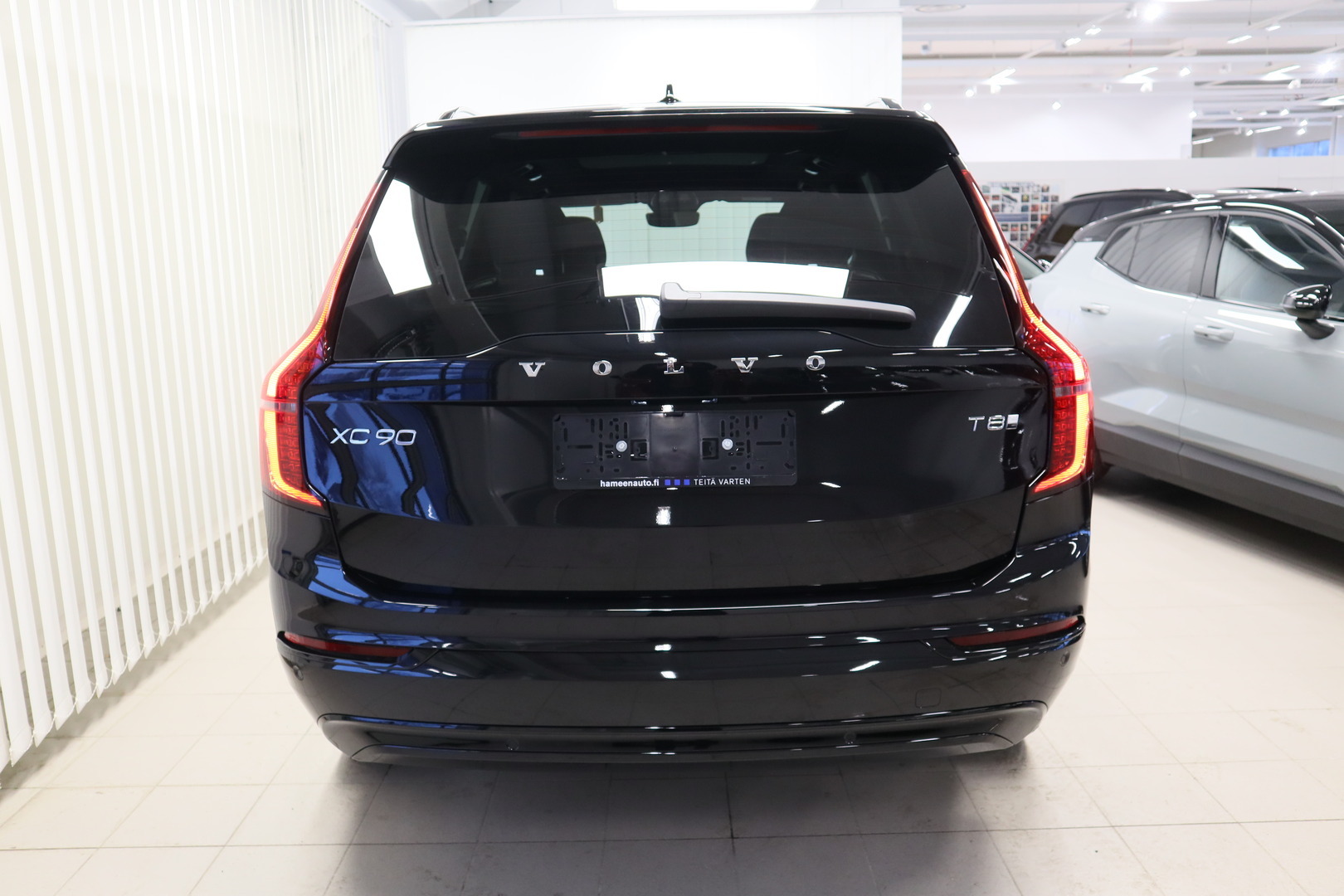 VOLVO XC90 4