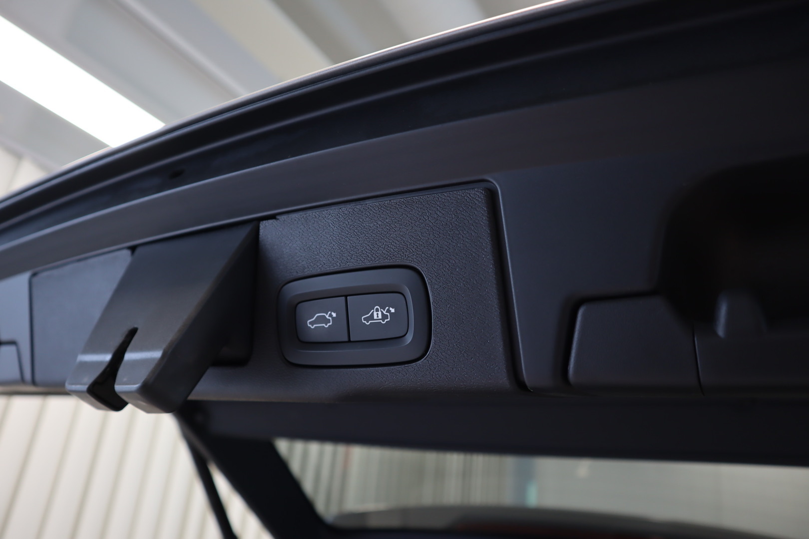 VOLVO XC60 26