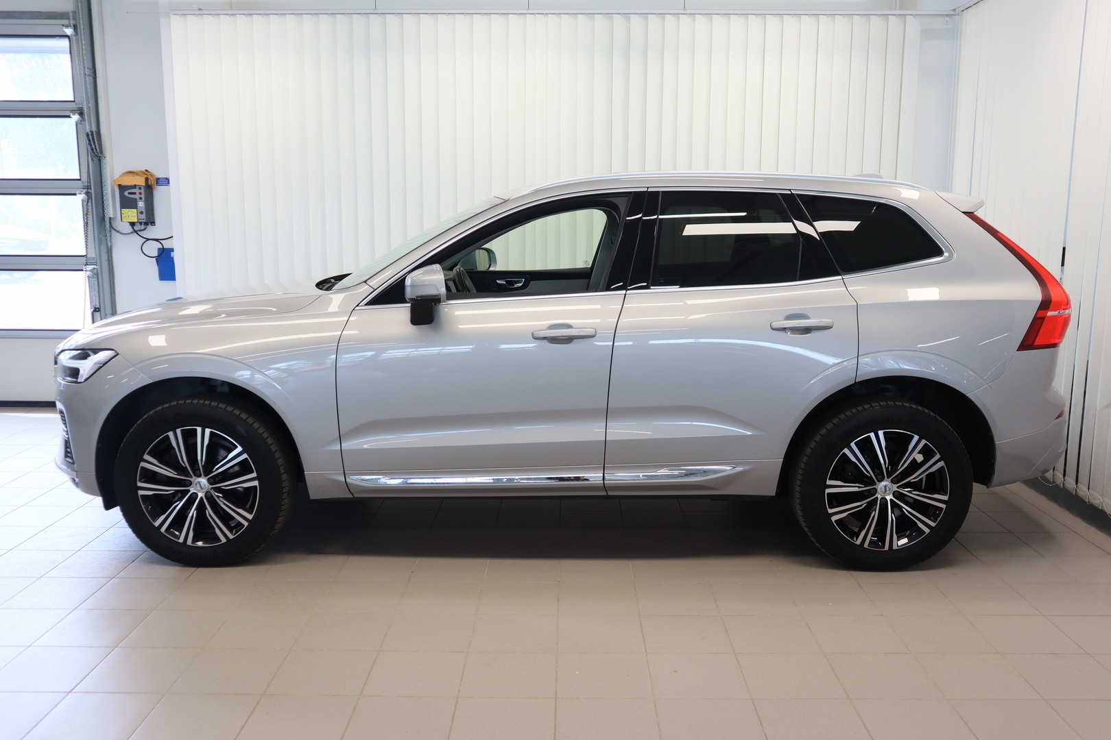 VOLVO XC60 3