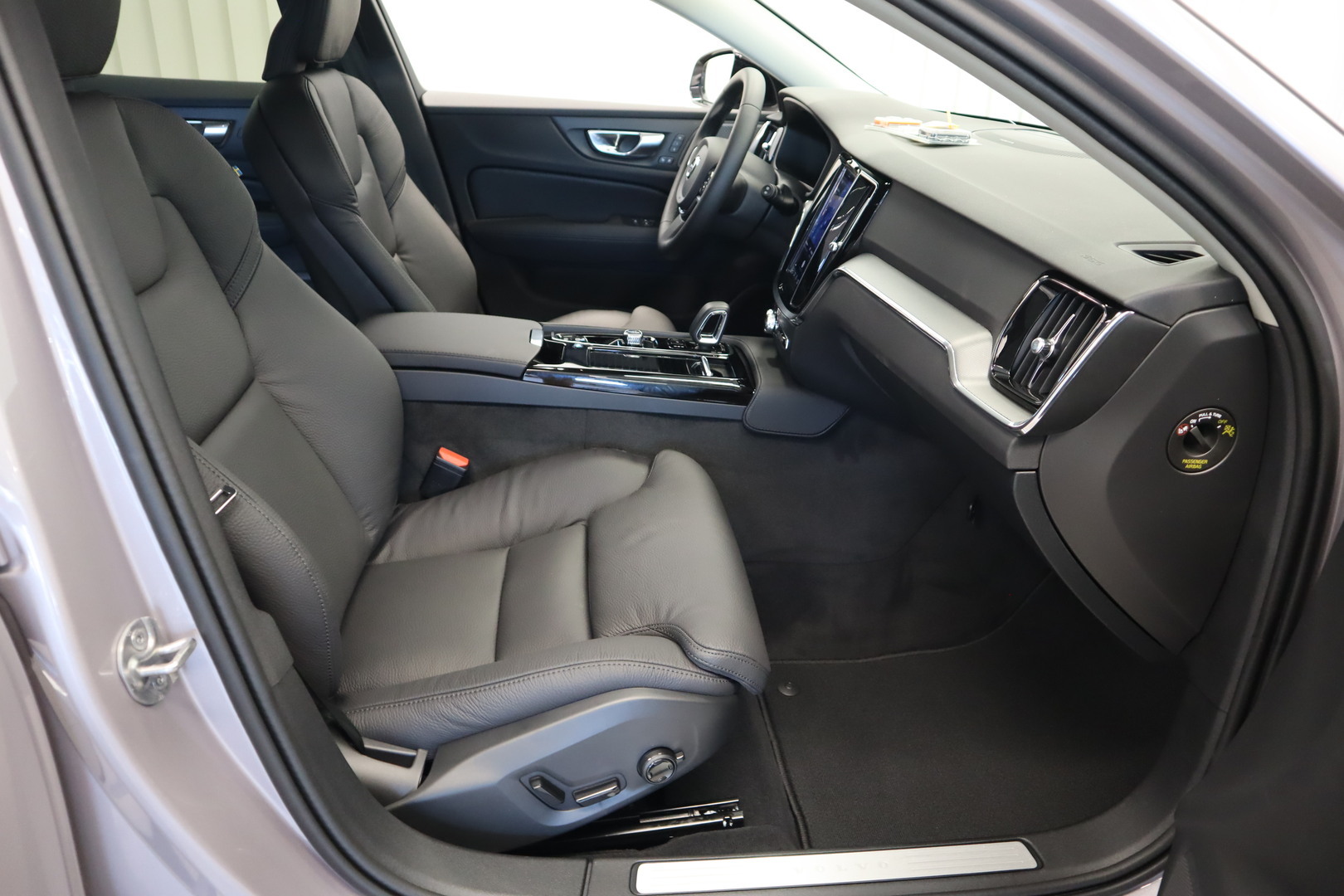 VOLVO V60 9