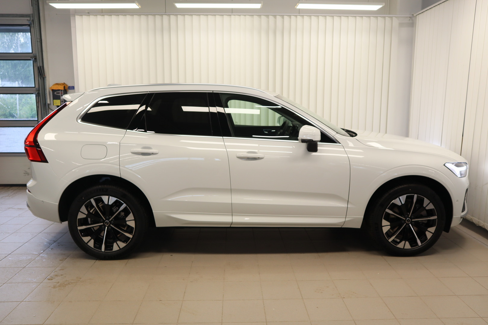 VOLVO XC60 6