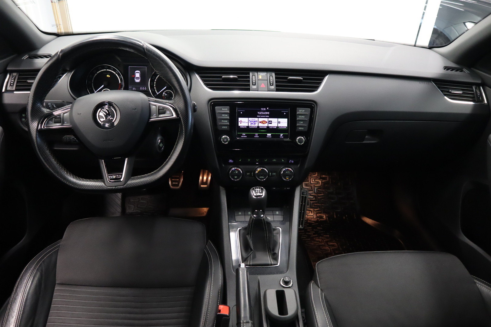 SKODA Octavia 12