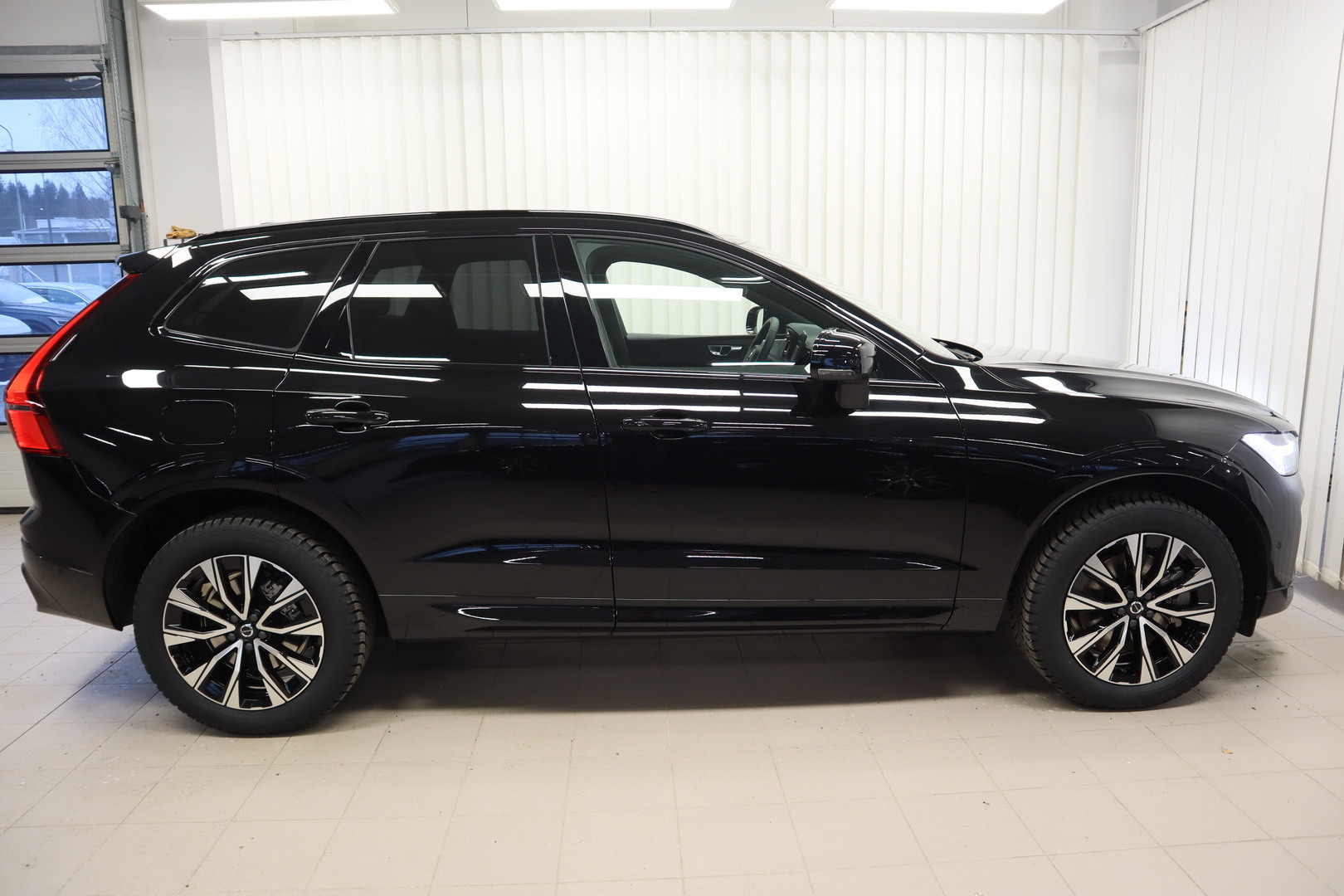 VOLVO XC60 7