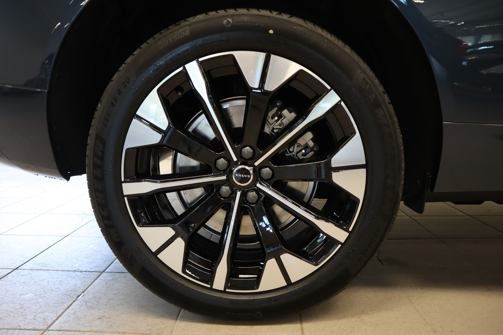 VOLVO XC60 21