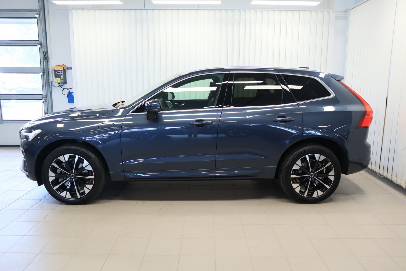 VOLVO XC60 3