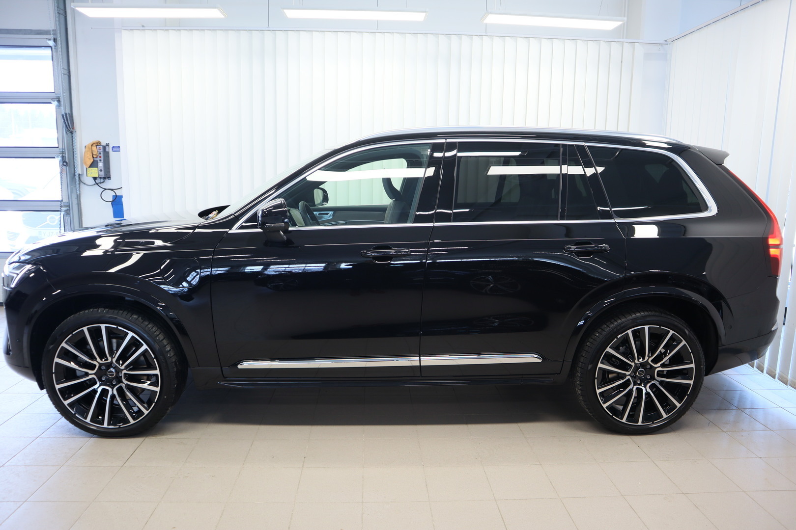 VOLVO XC90 2