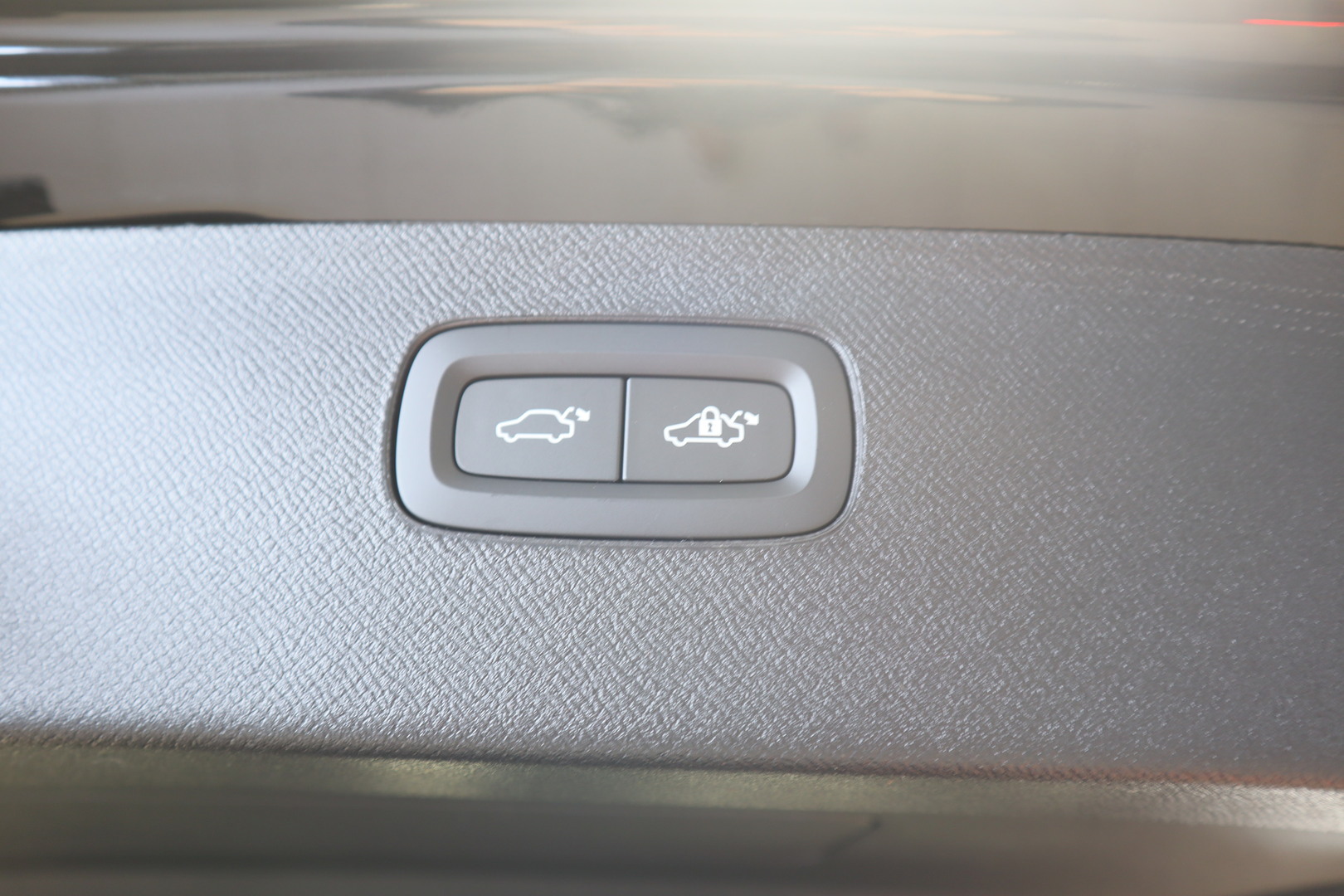 VOLVO XC90 21