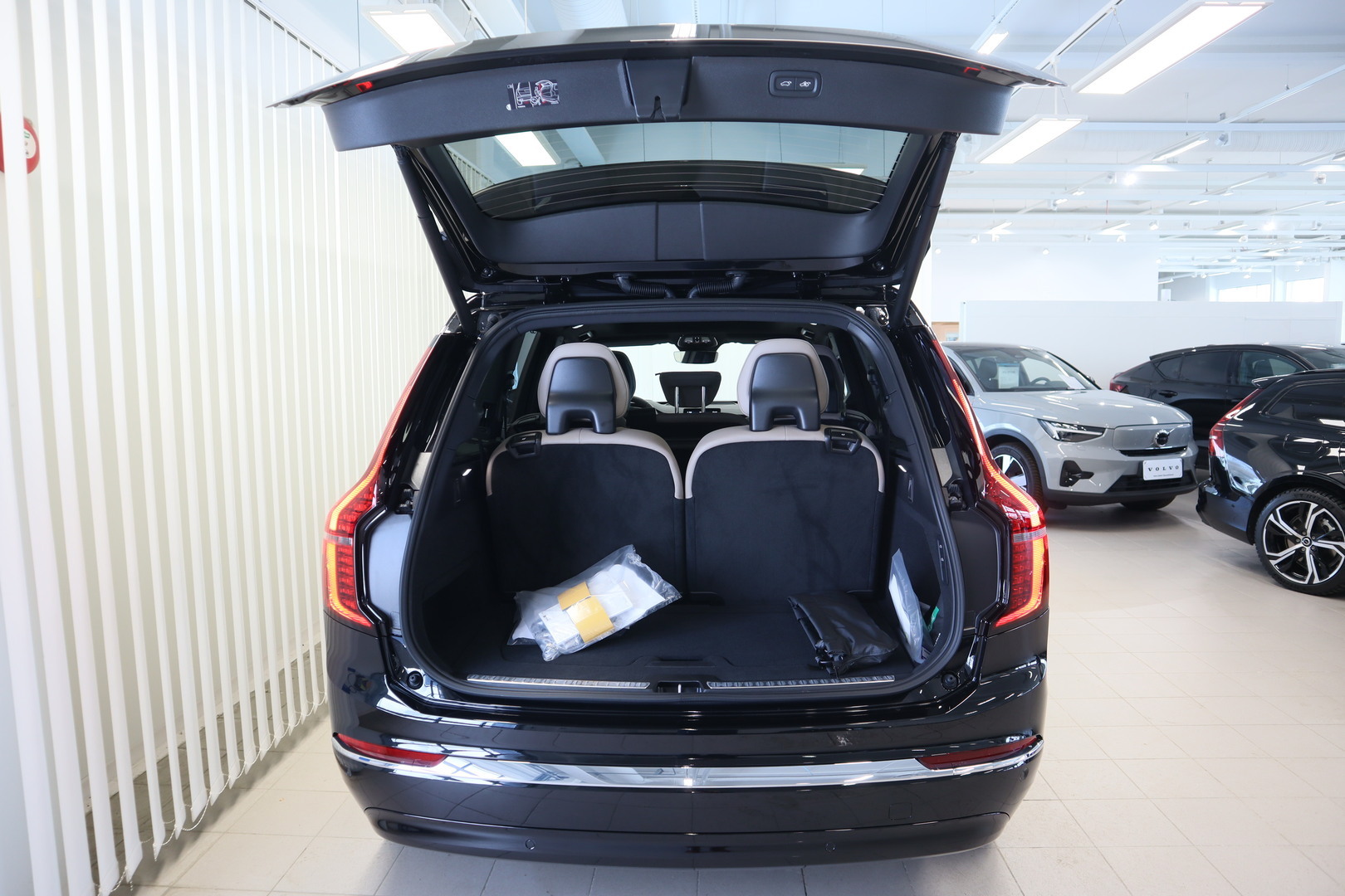 VOLVO XC90 9