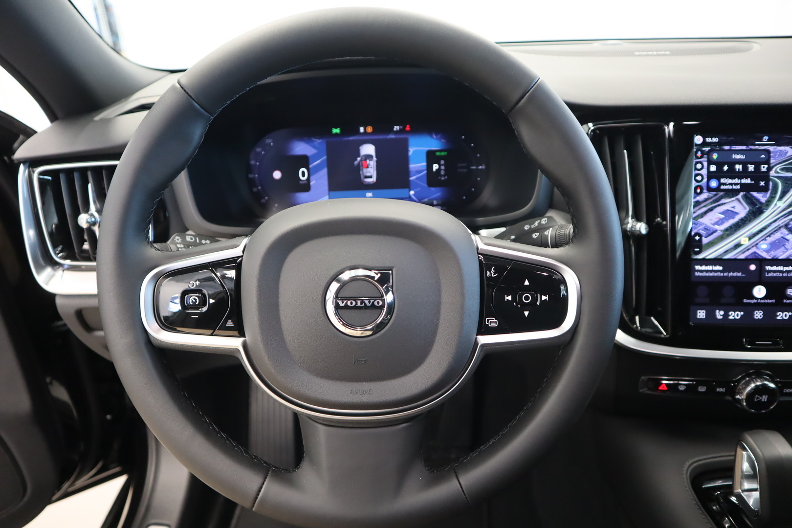 VOLVO V60 12