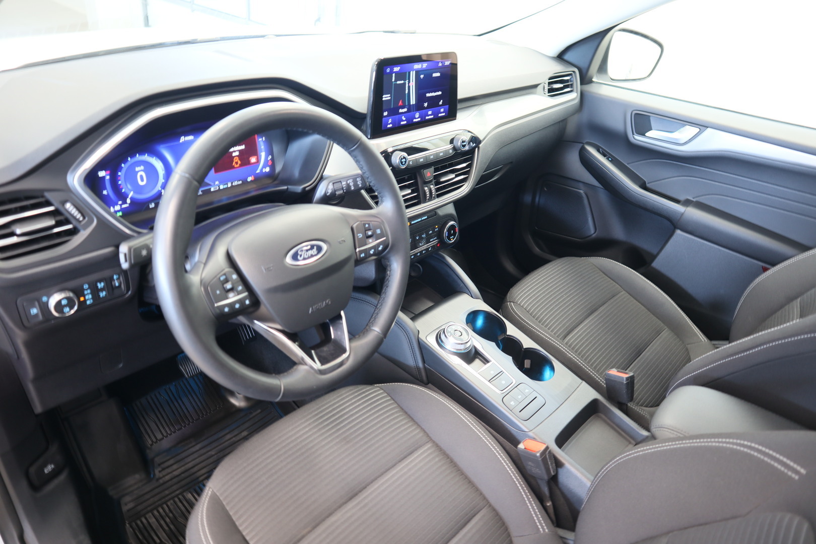 FORD Kuga 12