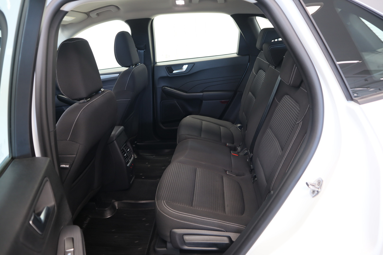 FORD Kuga 19