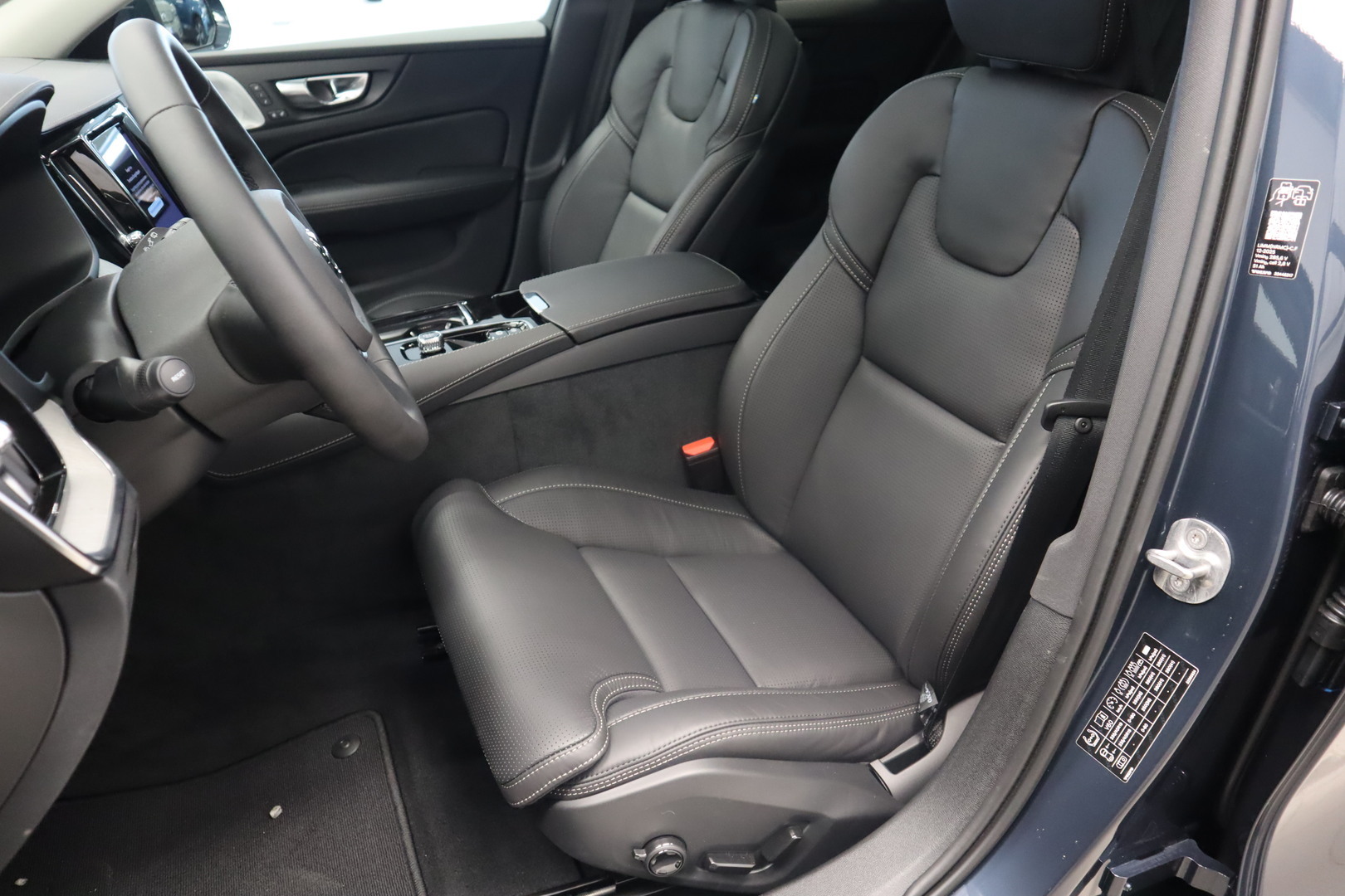 VOLVO V60 9