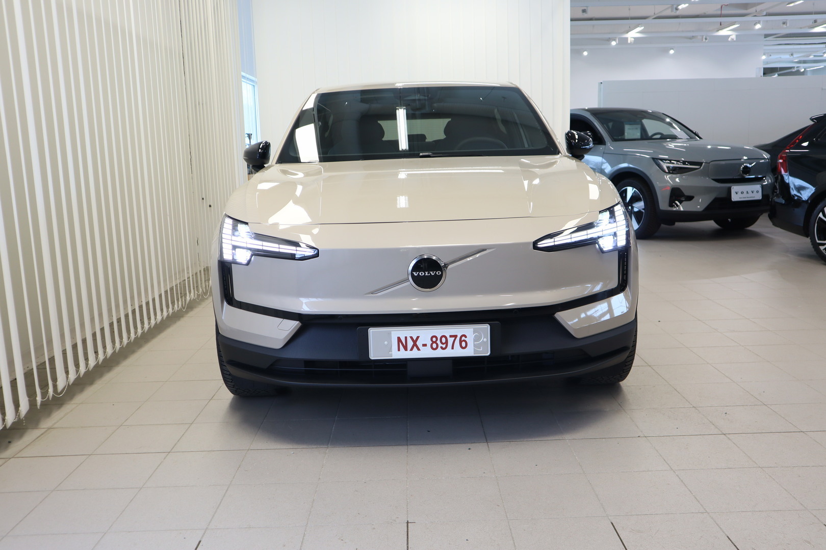 VOLVO EX30 2