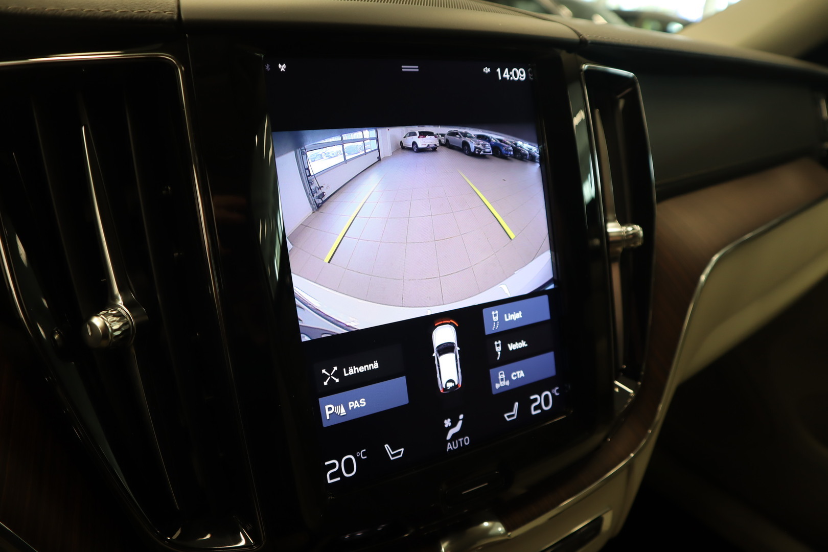 VOLVO XC60 15