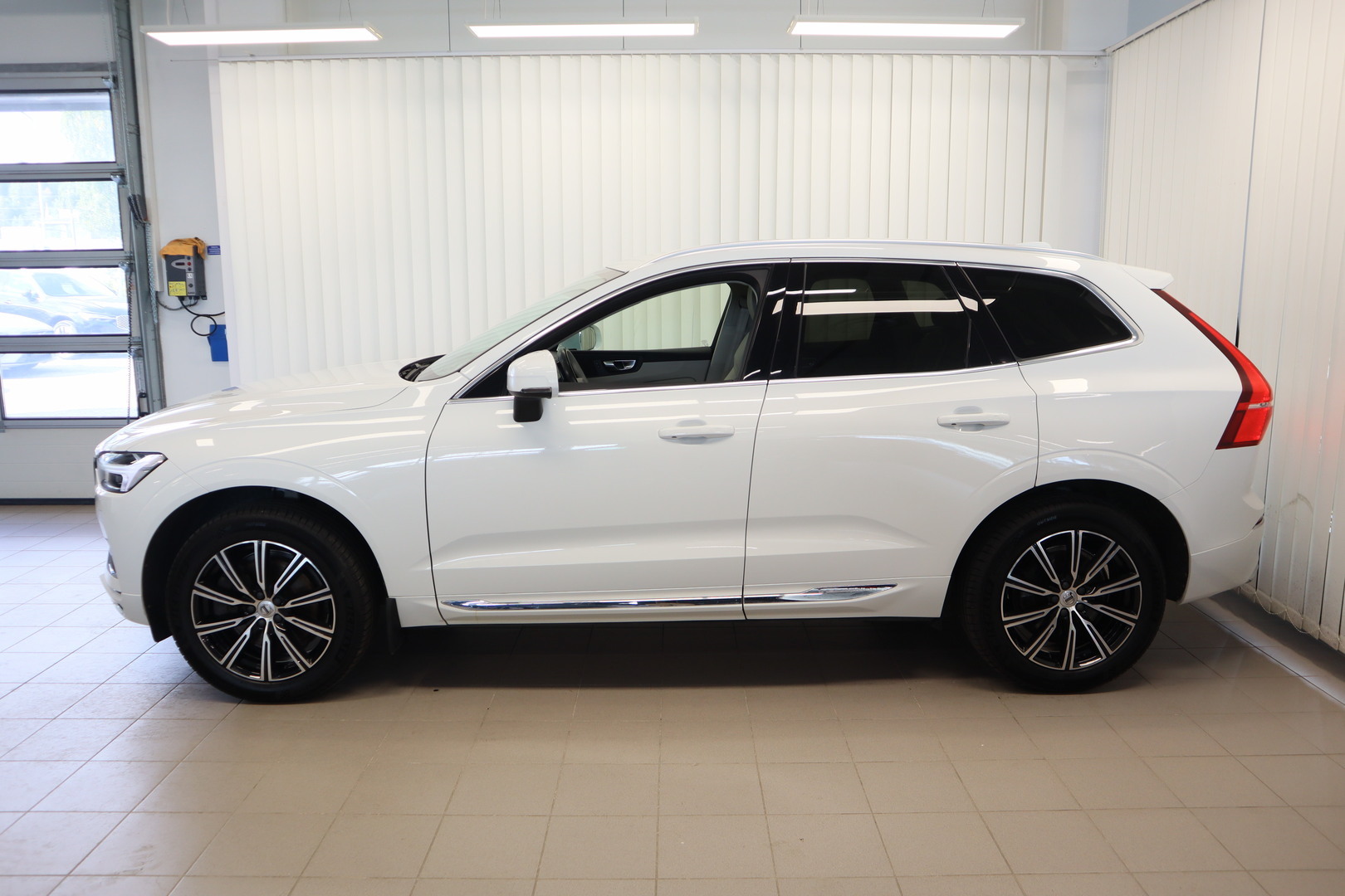 VOLVO XC60 3