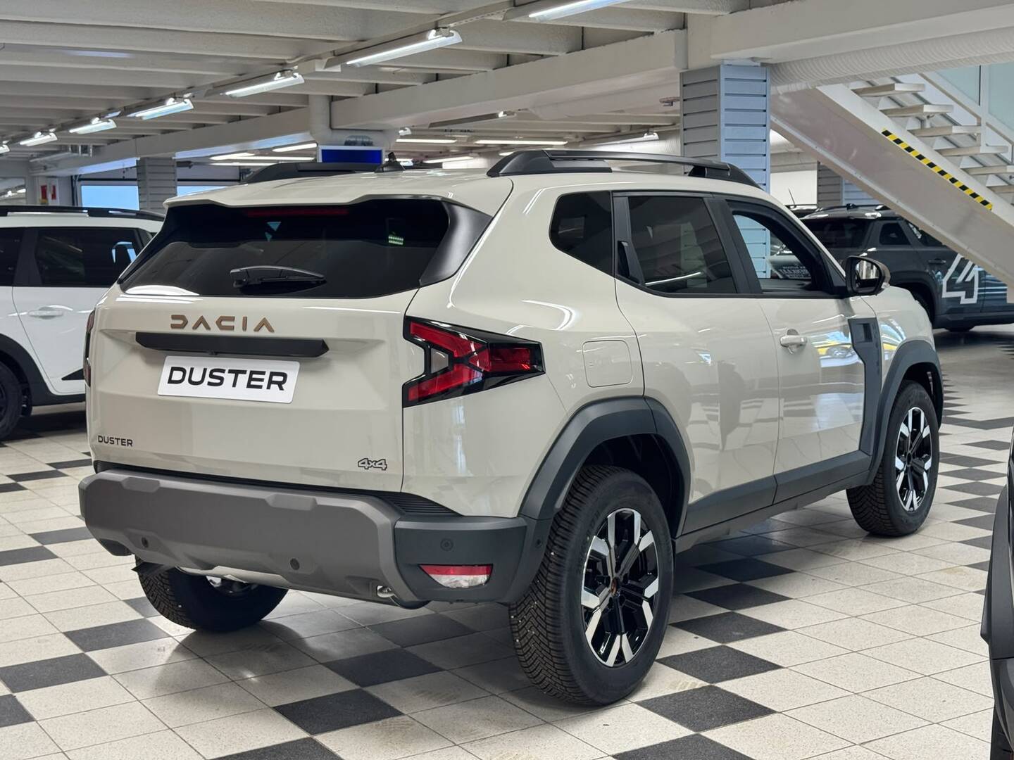 DACIA DUSTER 5