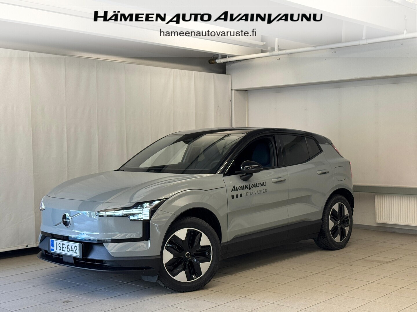 VOLVO EX30 1