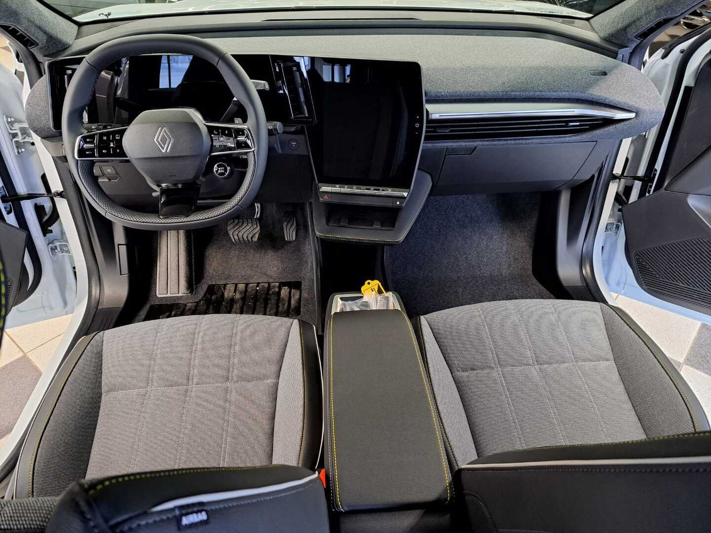 RENAULT Scenic 6